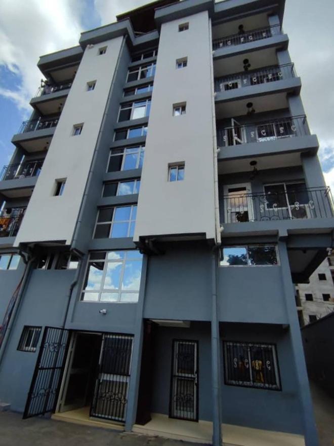 Fg Residence Yaounde Exterior photo